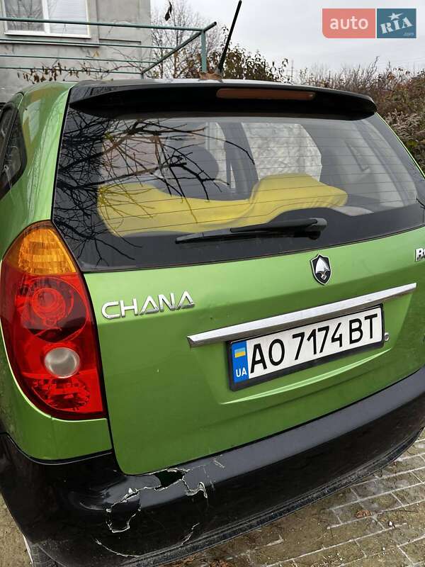 Хетчбек Chana Benni 2008 в Ужгороді