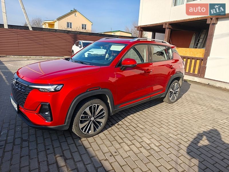 Внедорожник / Кроссовер Changan CS 35 Plus 2023 в Ирпене