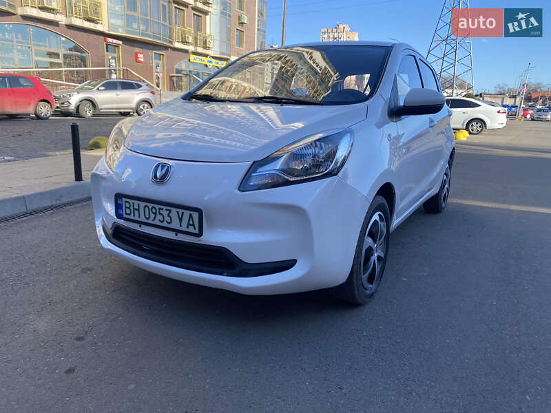 Changan E-Star 2021