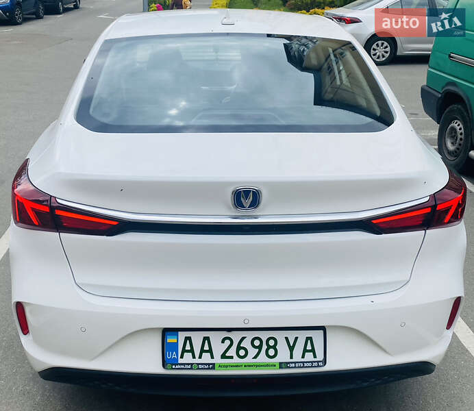 Седан Changan Eado 2022 в Киеве