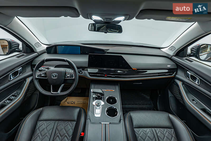 Позашляховик / Кросовер Changan Uni-K 2023 в Києві фото 11 Позашляховик / Кросовер Changan Uni-K 2023 в Києві