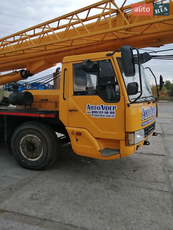 Автокран ChangJiang LT 2008 в Полтаве
