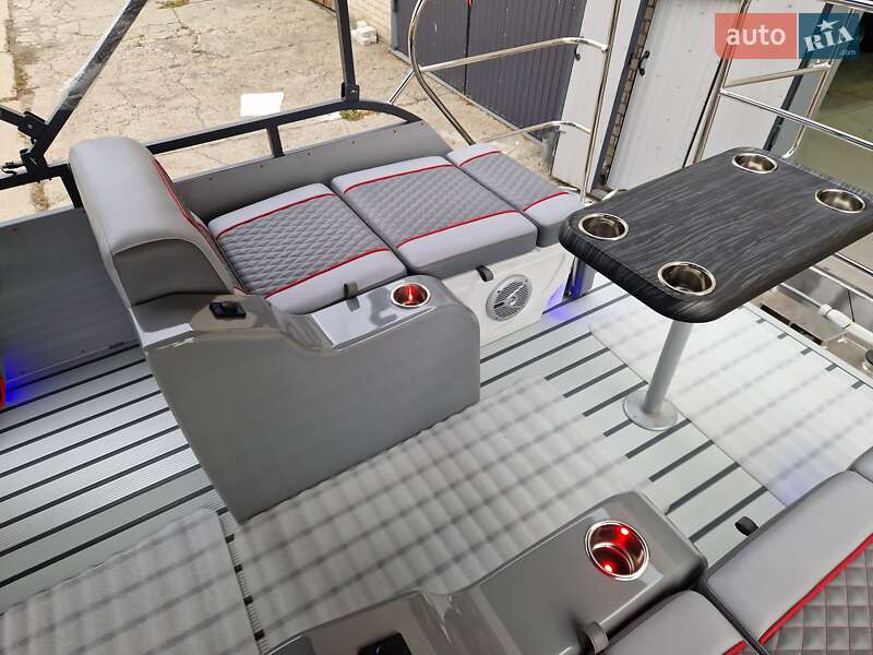 Катер ChargeDay 740 Lounge 2023 в Днепре
