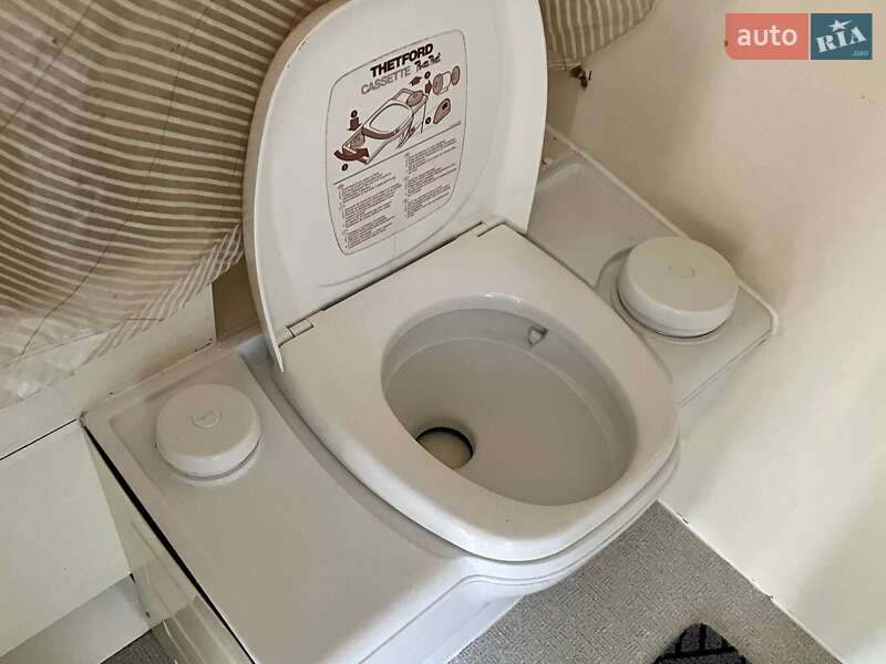 Прицеп дача Chateau 330 1989 в Краматорске фото 26 Прицеп дача Chateau 330 1989 в Краматорске