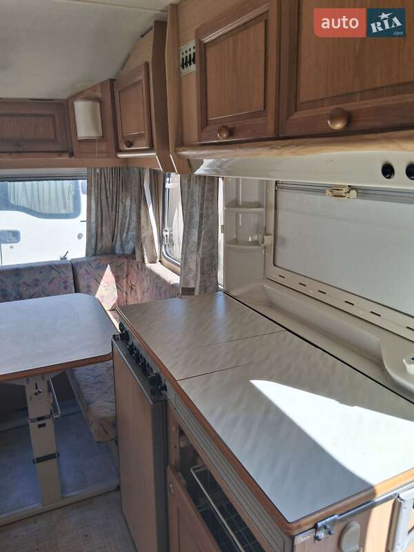 Прицеп дача Chateau 460 1993 в Львове