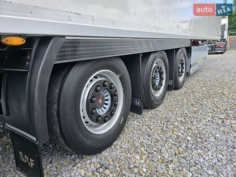Рефрижератор полуприцеп Chereau Carrier 2013 в Виннице