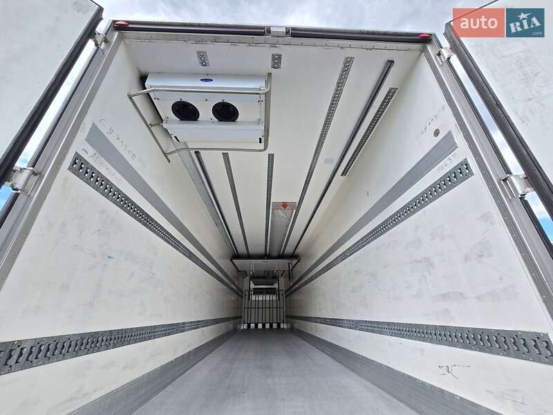Рефрижератор полуприцеп Chereau Carrier 2013 в Виннице