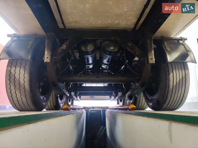 Рефрижератор напівпричіп Chereau CD 382CHB 2006 в 