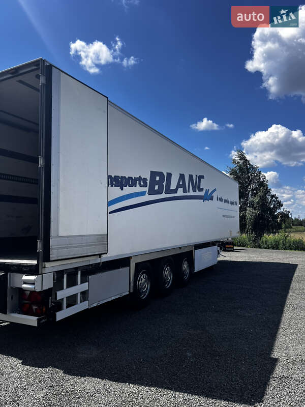 Рефрижератор полуприцеп Chereau CD 382CHB 2008 в Луцке