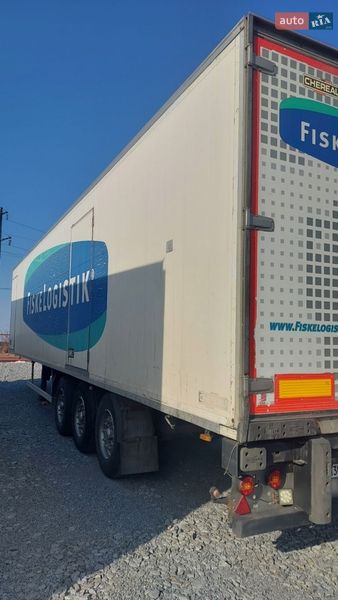 Рефрижератор напівпричіп Chereau CD 38 2009 в Рівному