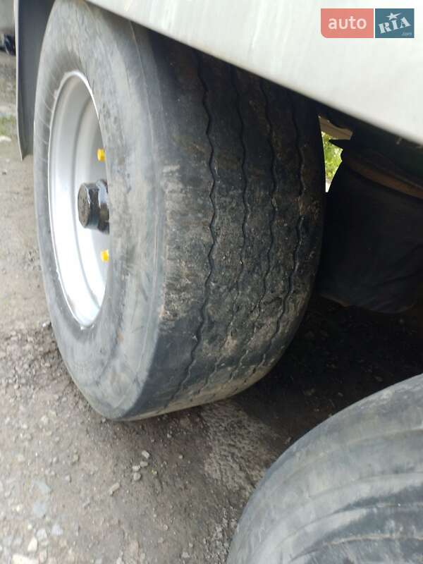 Рефрижератор полуприцеп Chereau CD381HB 2003 в Жмеринке