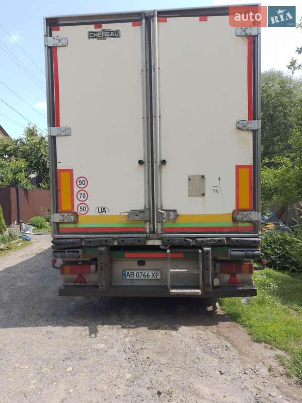Рефрижератор полуприцеп Chereau CD381HB 2003 в Жмеринке