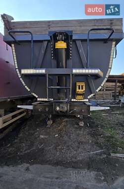 Самосвал полуприцеп Chereau CSD3 2012 в Виннице