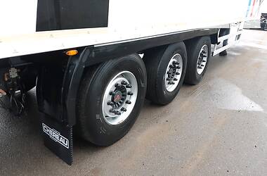 Рефрижератор полуприцеп Chereau ThermoKing 2009 в 