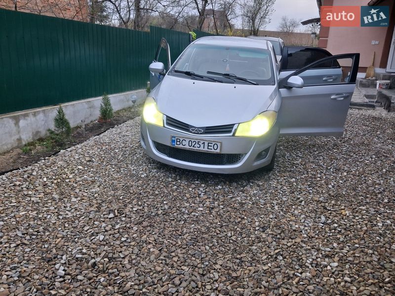 Лифтбек Chery A13 2010 в Добромиле