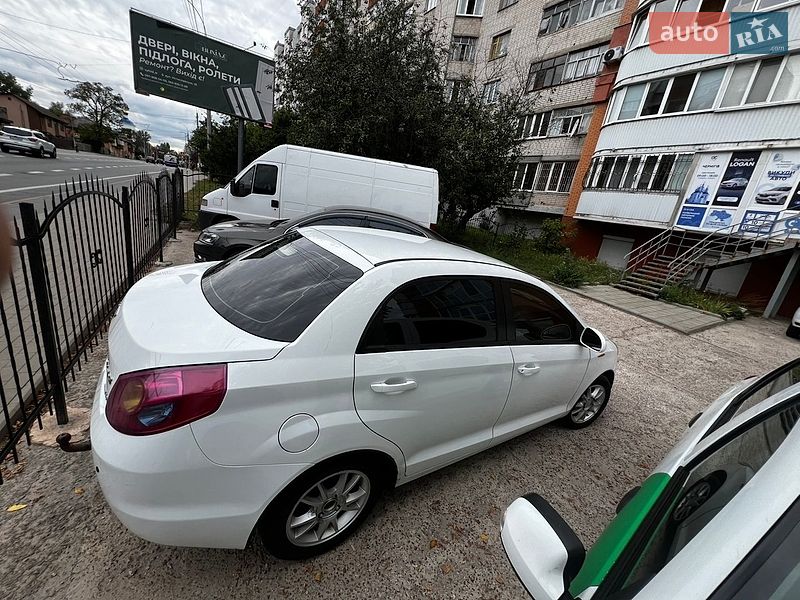 Ліфтбек Chery A13 2010 в Чернігові
