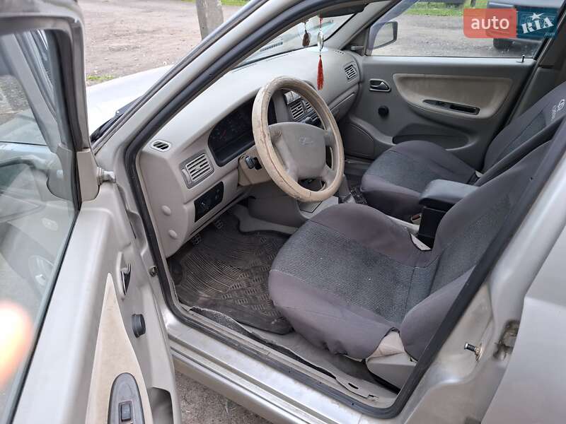 Лифтбек Chery A15 2007 в Чернигове