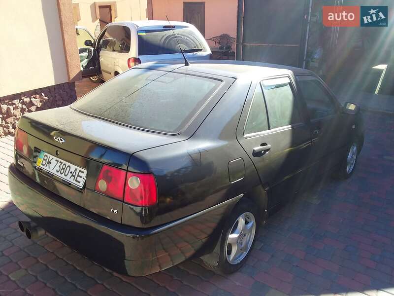 Лифтбек Chery Amulet 2007 в Здолбунове