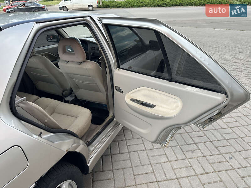 Седан Chery Amulet 2007 в Кривом Роге