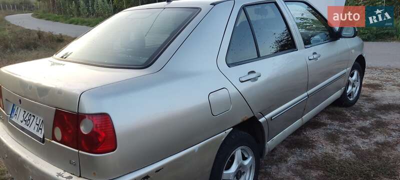 Седан Chery Amulet 2008 в Ржищеве