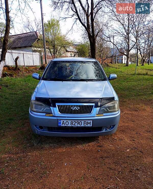 Седан Chery Amulet 2008 в Иршаве