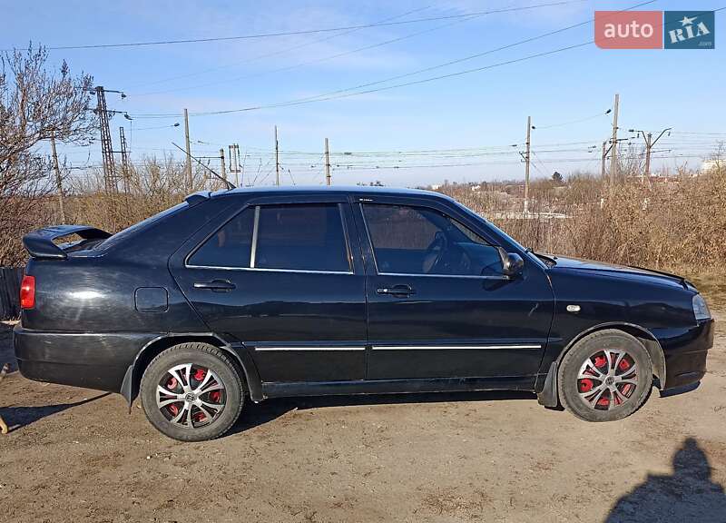 Лифтбек Chery Amulet 2011 в Мироновке