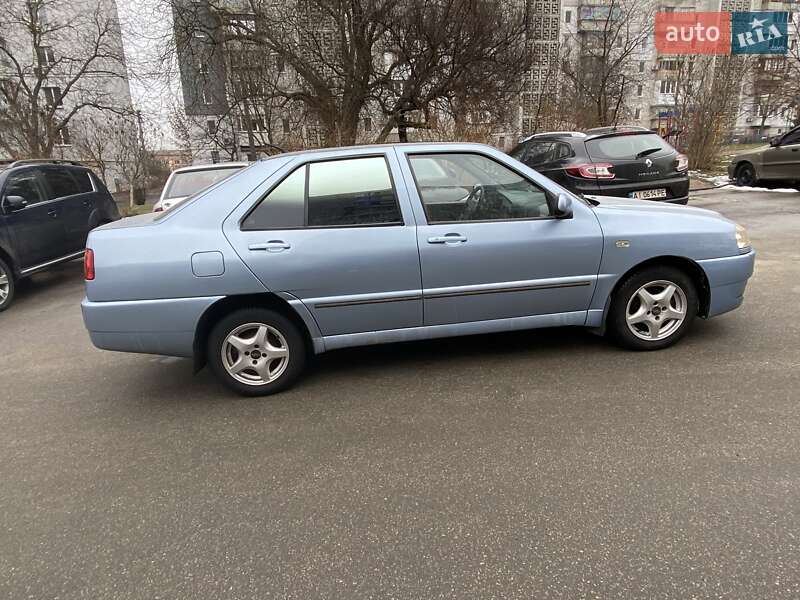 Седан Chery Amulet 2008 в Вышгороде