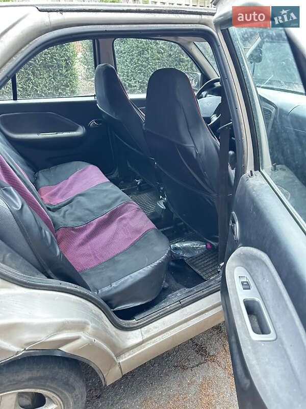 Седан Chery Amulet 2008 в Христиновке фото 8 Седан Chery Amulet 2008 в Христиновке