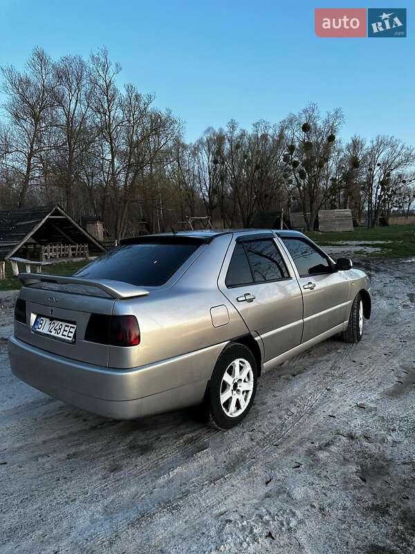 Седан Chery Amulet 2008 в Чутовому