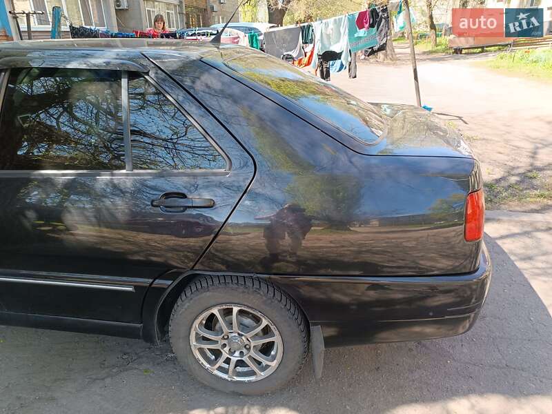 Седан Chery Amulet 2007 в Терновке