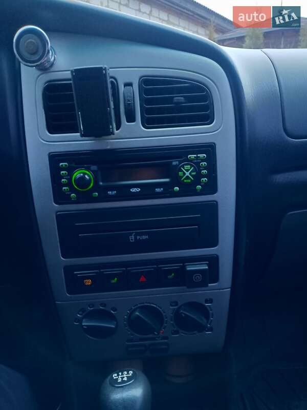 Седан Chery Amulet 2007 в Репках