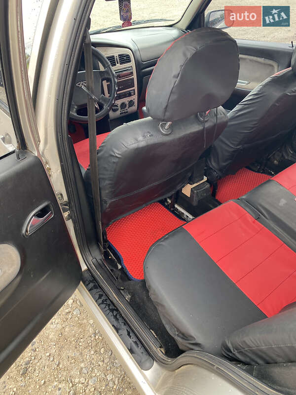 Седан Chery Amulet 2007 в Николаеве фото 7 Седан Chery Amulet 2007 в Николаеве