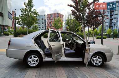 Седан Chery Amulet 2008 в 
