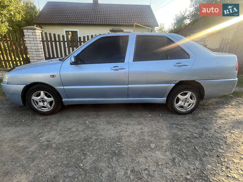 Седан Chery Amulet 2007 в Луцке фото 2 Седан Chery Amulet 2007 в Луцке