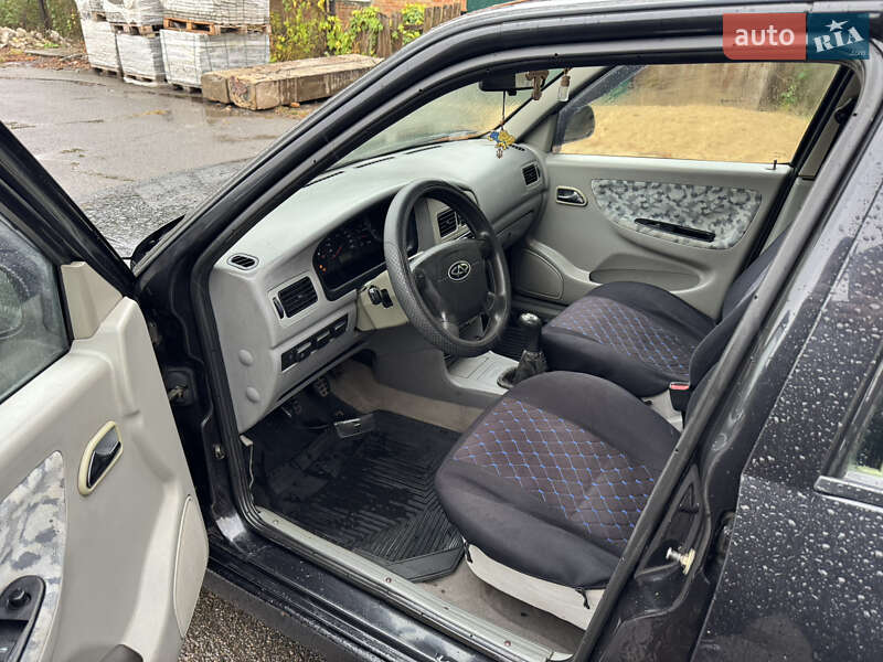 Седан Chery Amulet 2005 в Городище