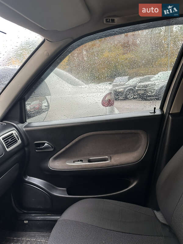 Седан Chery Amulet 2008 в Вишгороді фото 5 Седан Chery Amulet 2008 в Вишгороді