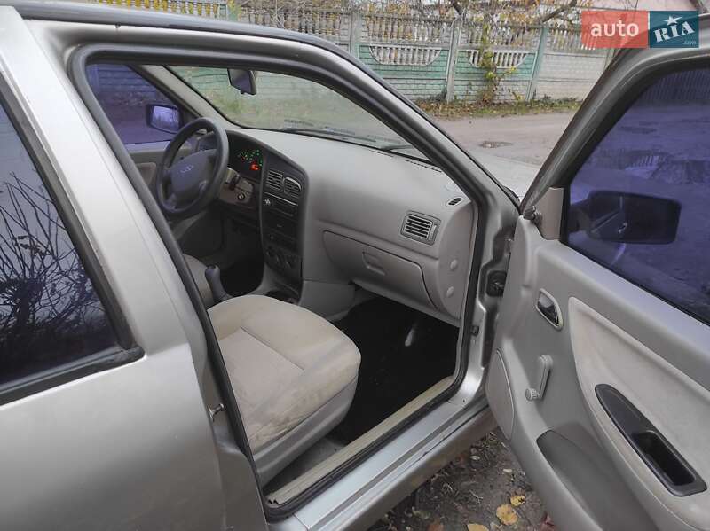 Седан Chery Amulet 2007 в Тетиеве