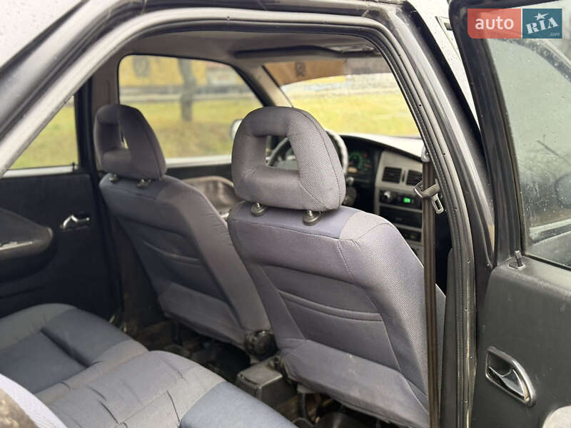 Седан Chery Amulet 2007 в Мирополі