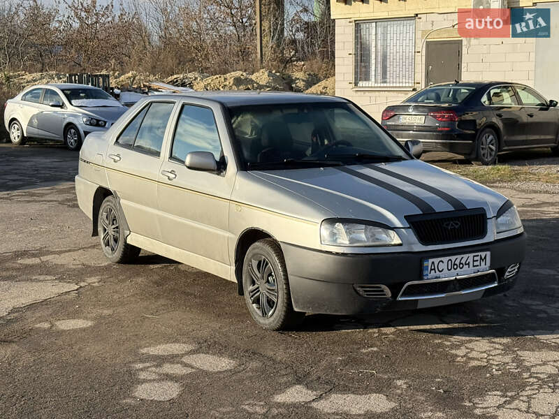 Седан Chery Amulet 2008 в Ровно