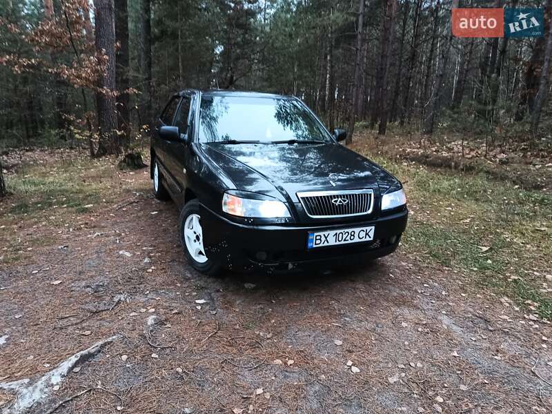 Седан Chery Amulet 2007 в Нетешине