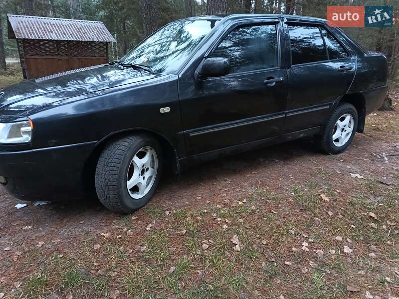 Седан Chery Amulet 2007 в Нетешине