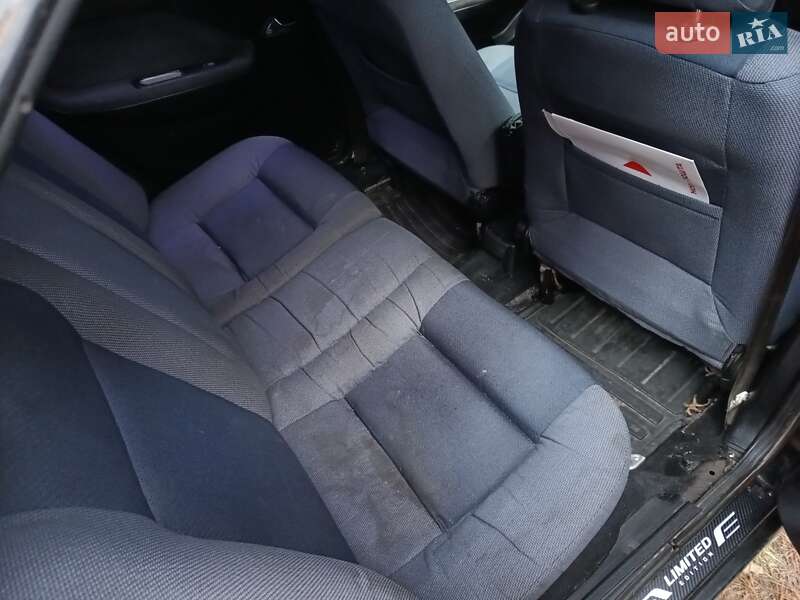 Седан Chery Amulet 2007 в Нетешине