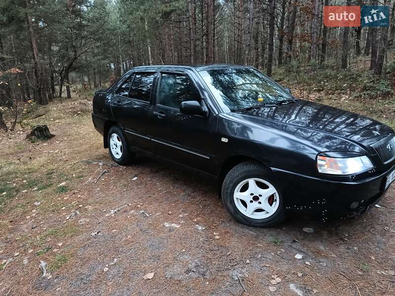 Седан Chery Amulet 2007 в Нетешине