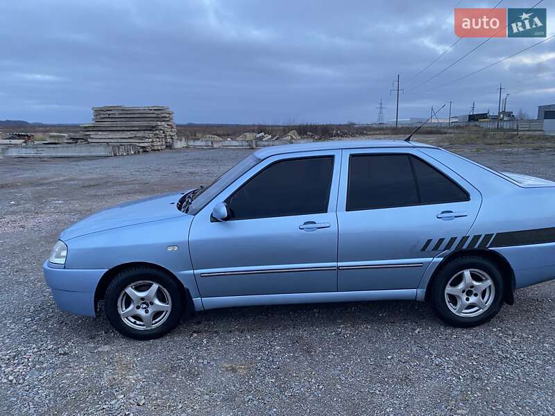 Седан Chery Amulet 2008 в Ровно фото 2 Седан Chery Amulet 2008 в Ровно