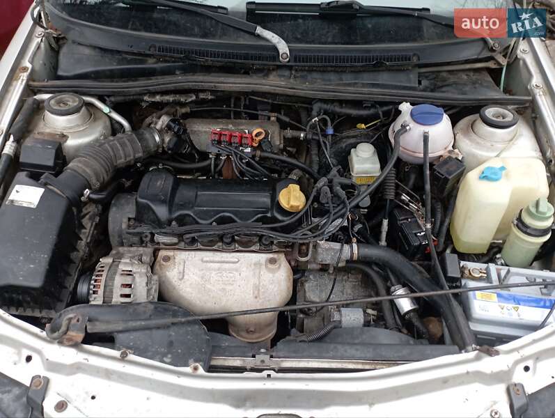 Седан Chery Amulet 2008 в Хороле фото 8 Седан Chery Amulet 2008 в Хороле