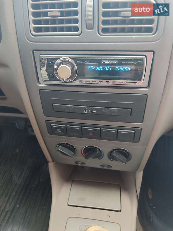 Chery Amulet 2007