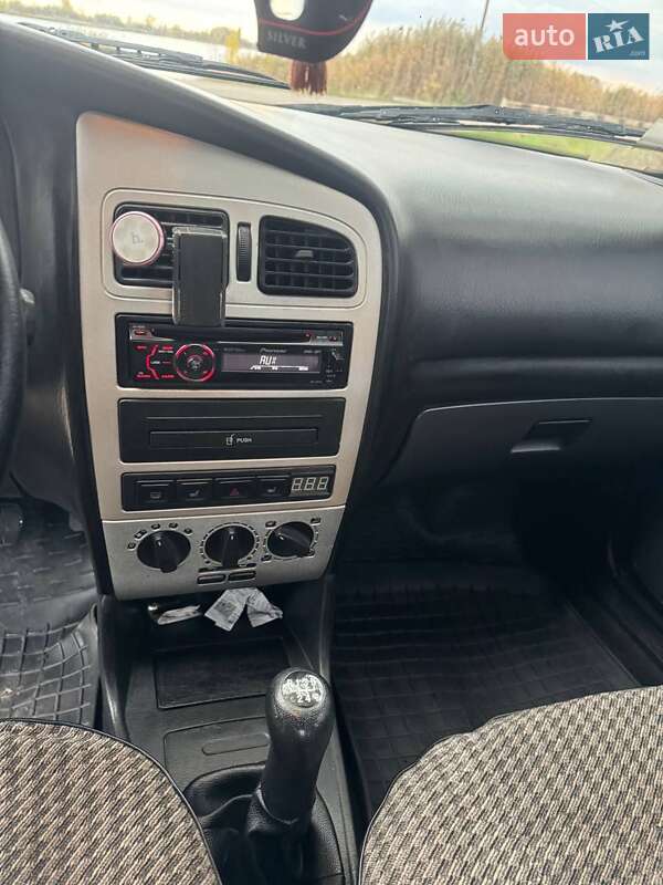 Седан Chery Amulet 2008 в Яготине