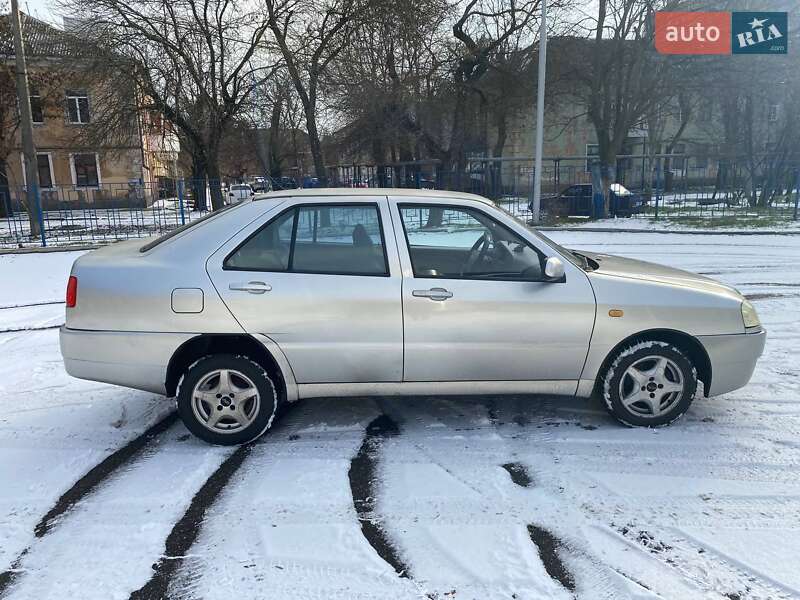 Седан Chery Amulet 2007 в Миколаєві