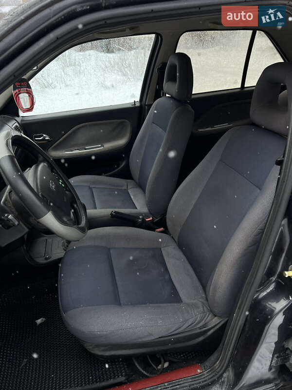 Седан Chery Amulet 2008 в Моршине