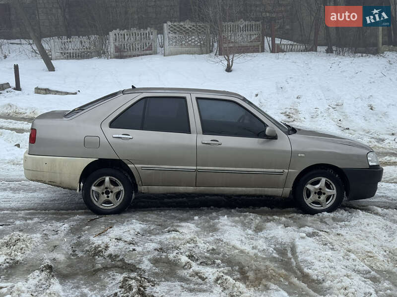 Седан Chery Amulet 2008 в Чернівцях